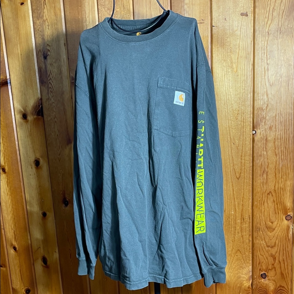 Carhartt Men's Dark Gray Long Sleeve Tee with green Accents size medium original